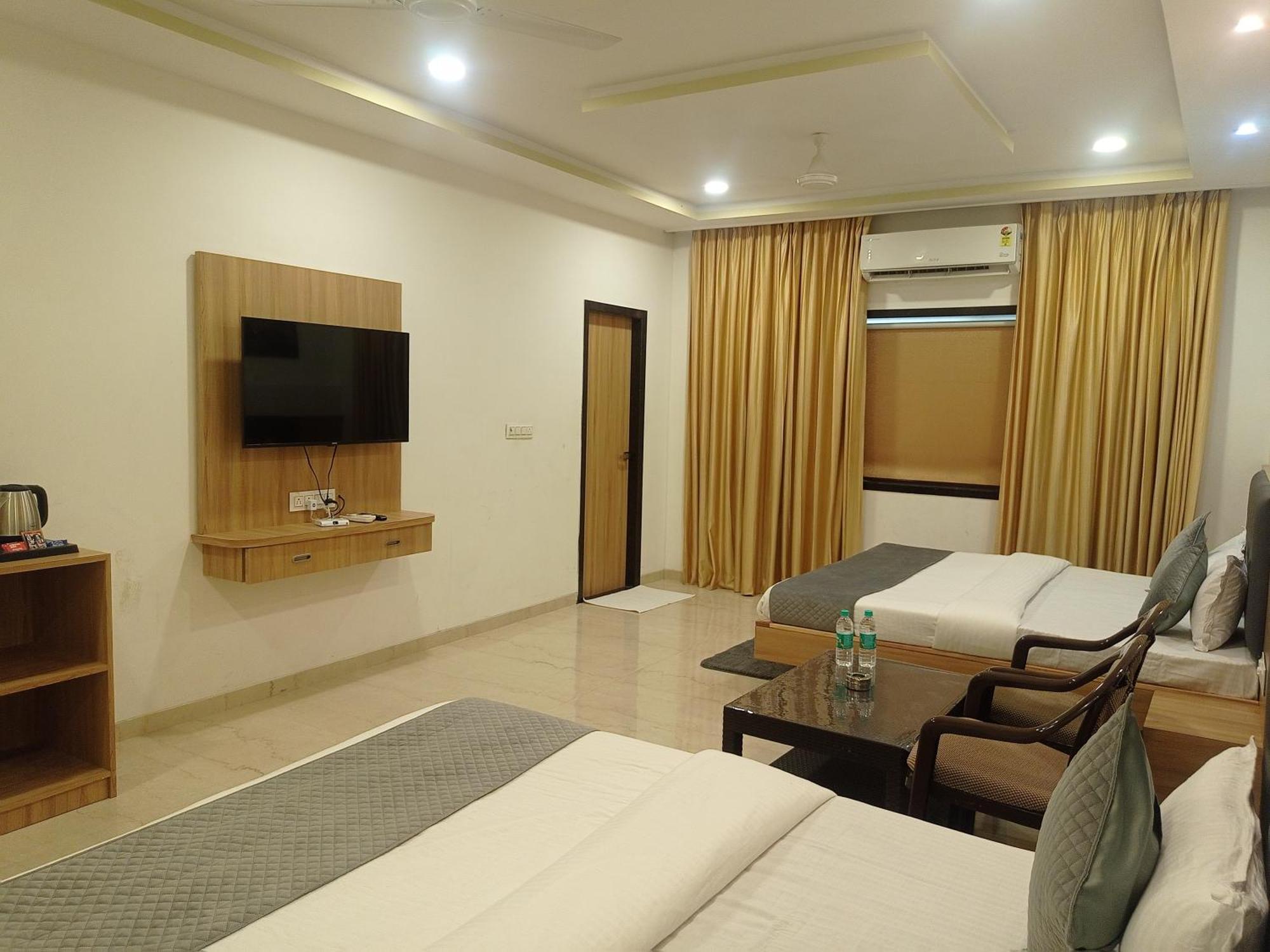 Sun Stone Hotel & Club - Jawai Sheoganj Exteriör bild