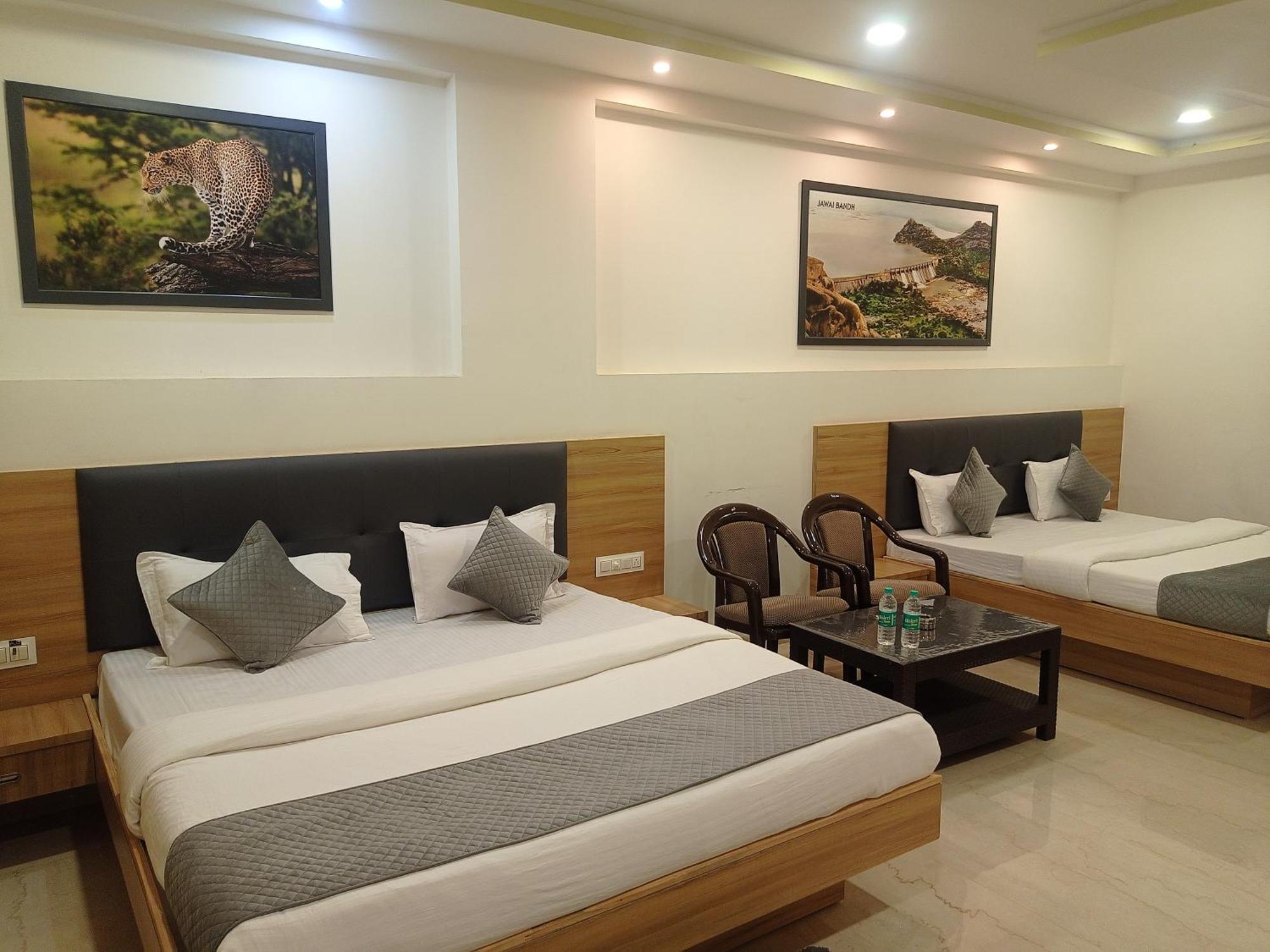 Sun Stone Hotel & Club - Jawai Sheoganj Exteriör bild